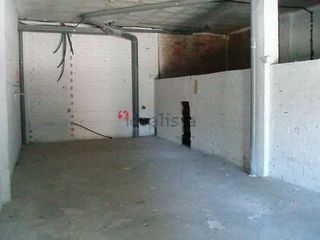 Local comercial en venta en Los Naranjos - Las Brisas en Marbella