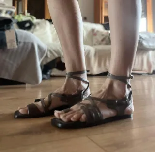 Sandalias Zara Piel Atadas Marrones