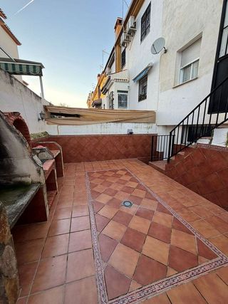 Casa adosada en alquiler en Ogíjares