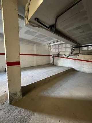 Garaje en venta en Eixample Sud – Migdia en Girona
