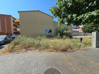 Terreno en venta en L'Eixample en Figueres