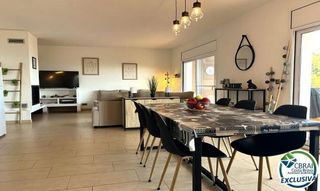 Piso en venta en Llançà