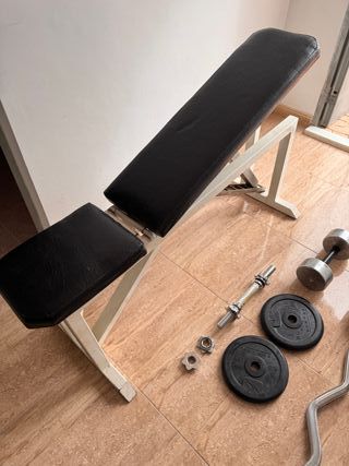 Panca palestra e pesi