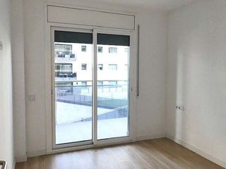 Piso en alquiler en Port en Badalona