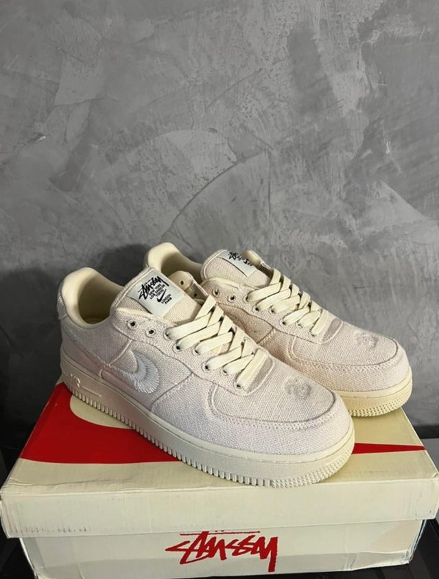 Nike Air Force 1 x Stussy