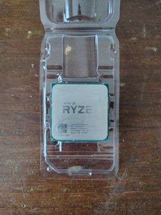 CPU AMD Ryzen 7 2700