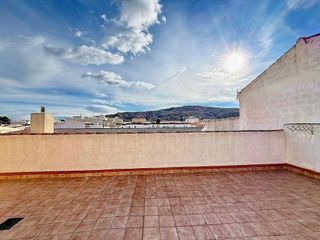 Casa adosada en venta en Pinós