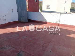 Chalet en venta en La Granja-La Colina-Los Pastores en Algeciras