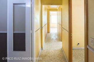 Local comercial en alquiler en Barrio Alto - San Félix - Oliveros - Altamira en Almería