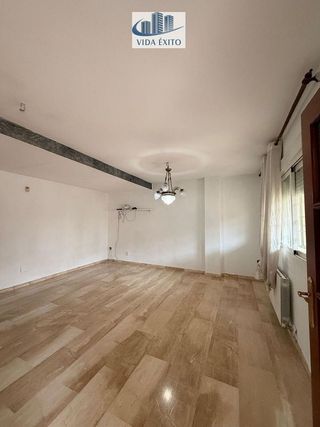 Chalet en venta en Renfe - Bulevar 1º y 2º Fase en Jaén