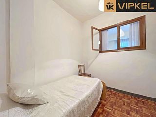 Casa adosada en venta en Melide