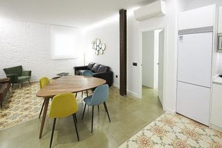 Piso en alquiler en Jerónimos en Madrid