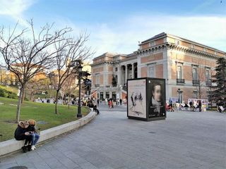 Piso en alquiler en Jerónimos en Madrid