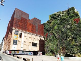 Piso en alquiler en Jerónimos en Madrid