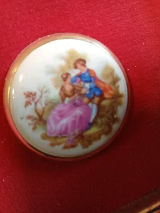 Espejo de pared antiguo