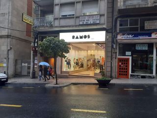 Local comercial en alquiler en Centro en Ourense