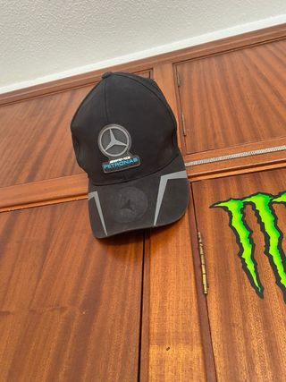 Gorra Mercedes-Benz AMG Petronas Negra