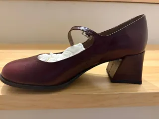 Zapatos Wonders Talla 38 Rojo