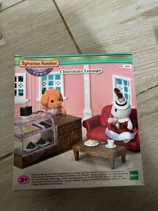 Restaurante Sylvanian Families con accesorios