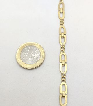 Pulsera Diseño de oro de 18k, 9.99 g, 19.5 cm.