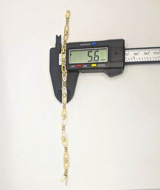 Pulsera Diseño de oro de 18k, 9.99 g, 19.5 cm.
