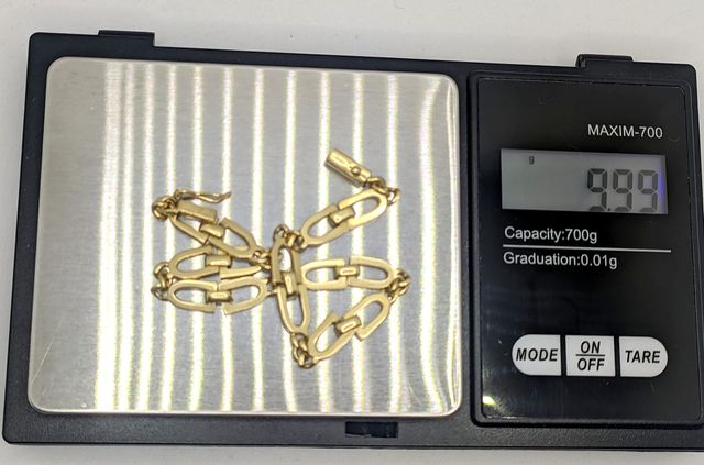 Pulsera Diseño de oro de 18k, 9.99 g, 19.5 cm.