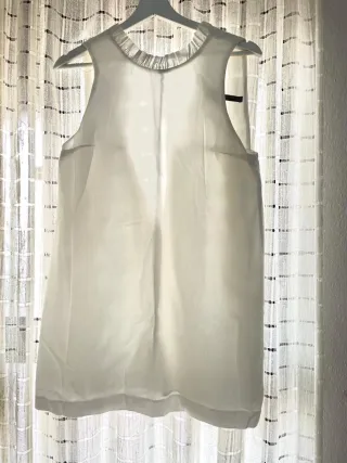 Mono/Vestido blanco elegante cuello volante