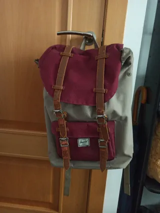 Mochila Herschel Beige y Roja