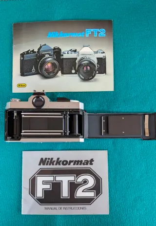 Nikkormat FT2 + 3 objetivos