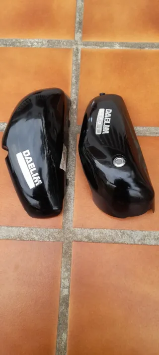 Tapas laterales Daelim Daystar