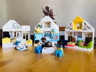 Lotti Lego Duplo Fiera 10841 e Casa 10929