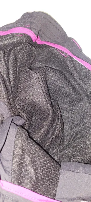 Pantalón trekking señora negro Crivit.