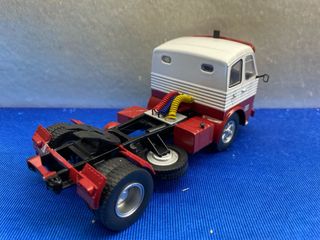 CAMION ESCALA 1:43 PEGASO 2011-50 TRANSPORTES