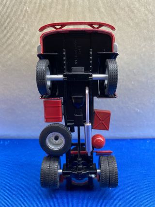 CAMION ESCALA 1:43 PEGASO 2011-50 TRANSPORTES