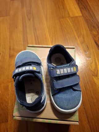 Scarpe bimbo blu