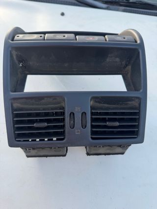 Faro Izquierdo Nissan Terrano Maverick