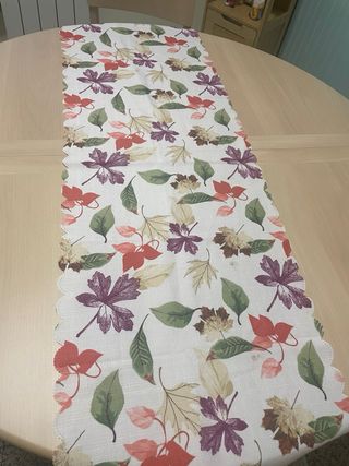 Centro de mesa y mantel mesa pequeña