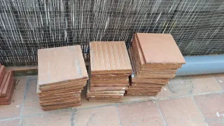 Lote 50 baldosas de terracota para exterior