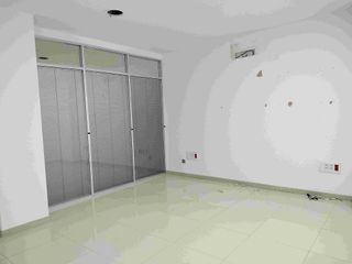 Local comercial en venta en Centro en Huelva