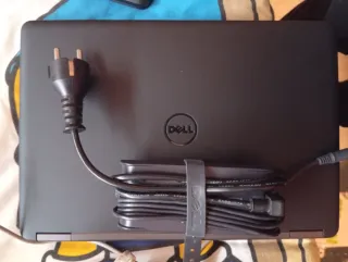 Portátil Dell Latitude E5250