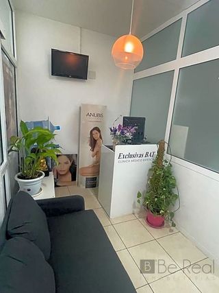 Local comercial en venta en El Bajondillo en Torremolinos