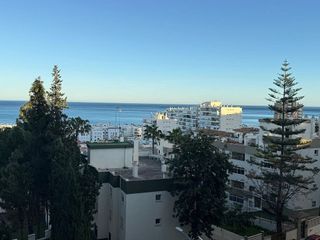 Piso en venta en Montemar en Torremolinos