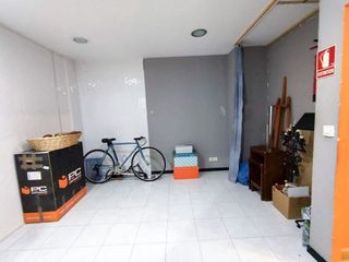Local comercial en venta en Gamonal en Burgos