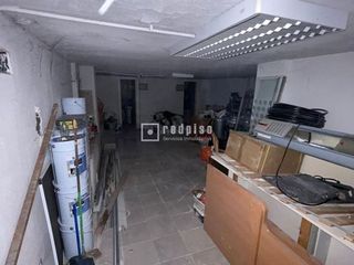 Local comercial en venta en Vista Alegre en Madrid