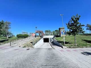 Local comercial en venta en Vista Alegre en Madrid