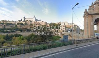 Piso en venta en Santa Bárbara en Toledo