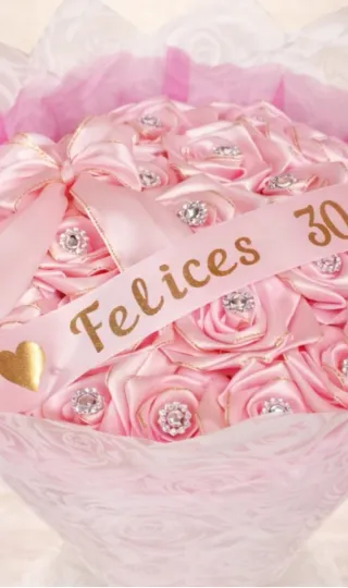 Oportunidad, ramo 30 rosas eternas