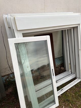 Ventana corredera aluminio blanca