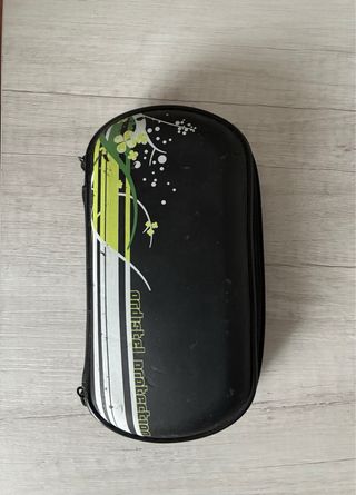 PSP Negra con 9 Juegos, Funda, Cascos y Cargador