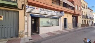 Local comercial en venta en Bailén